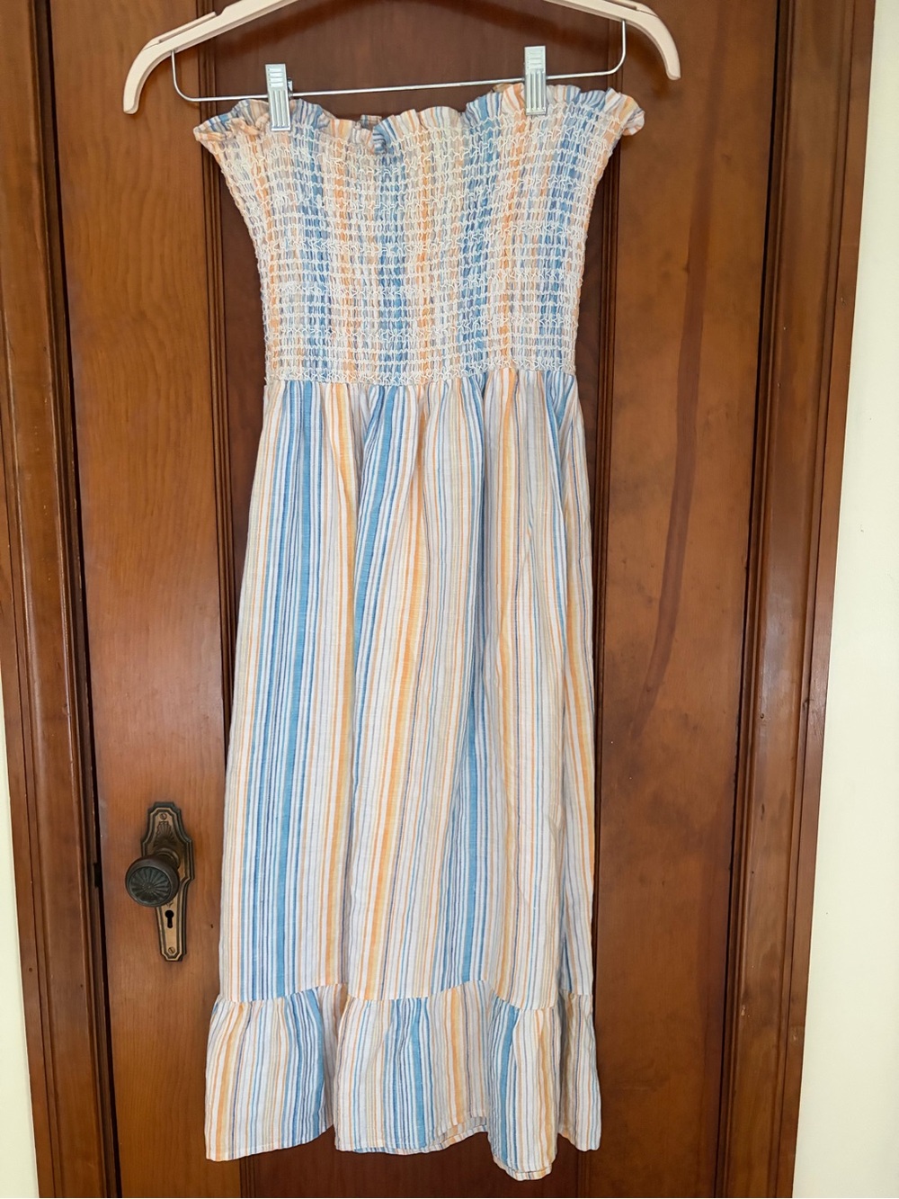 Reformation Linen Sundress, smocked bodice, flattering and easy to wear!